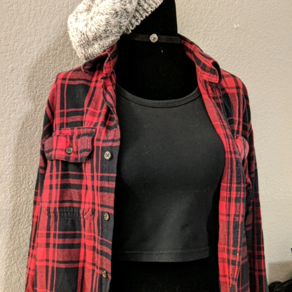SOLD Long sleeve crop top